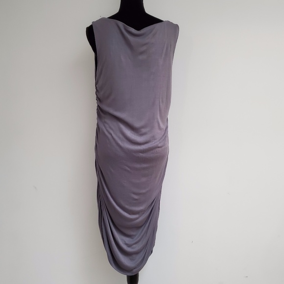 Pure & Simple Dress Ruzhin On Both Sides - Picture 3 of 4